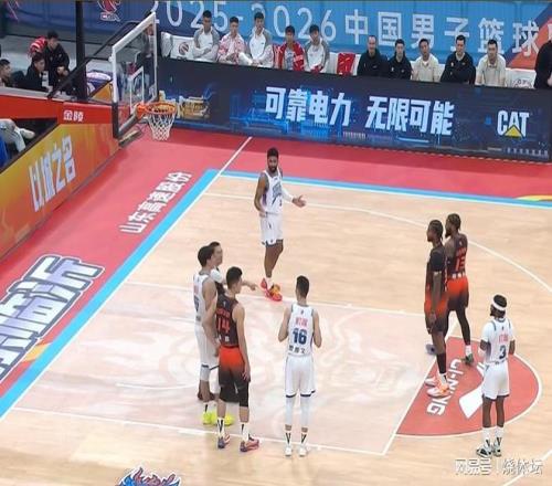 荷甲风云,海伦芬逆境,出击,BB贝博艾弗森体育app下载,BB贝博艾弗森体育官网,BB贝博艾弗森体育官方网站,BB贝博艾弗森体育平台